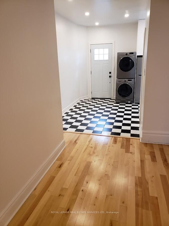 2-673 Woodbine Avenue, Toronto, ON, photo 5