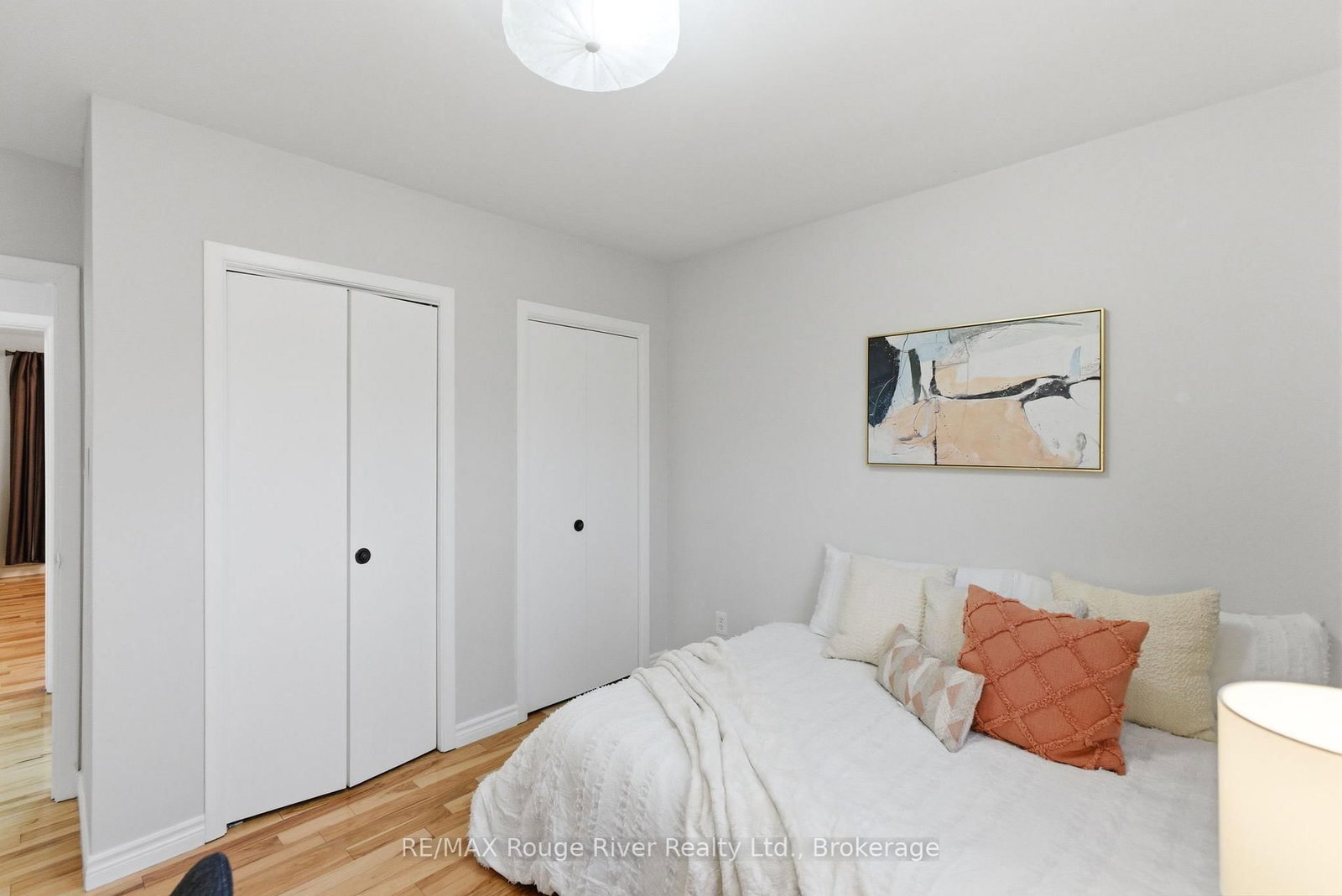 98 Applewood Crescent • Whitby, ON photo 23