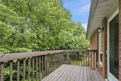 48 Borland Court • Clarington, ON photo 5
