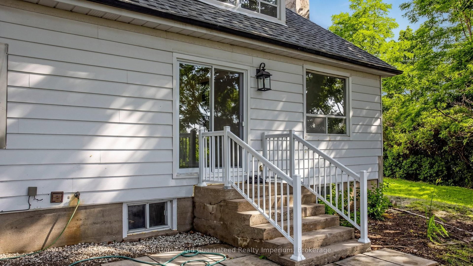 2060 Highway 7 Highway, Pickering 4