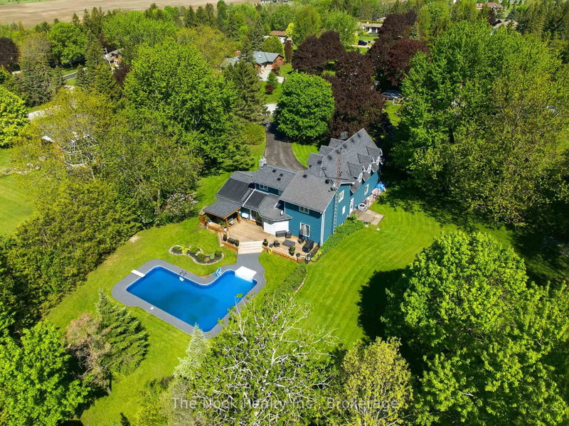 15 Hillside Drive