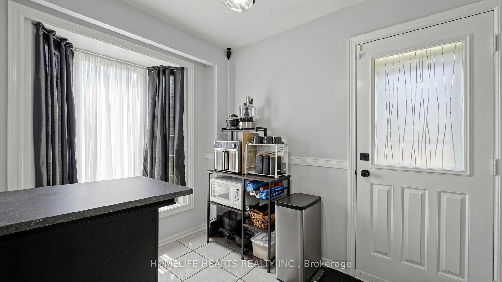 242 Braymore Boulevard • Toronto, ON photo 13