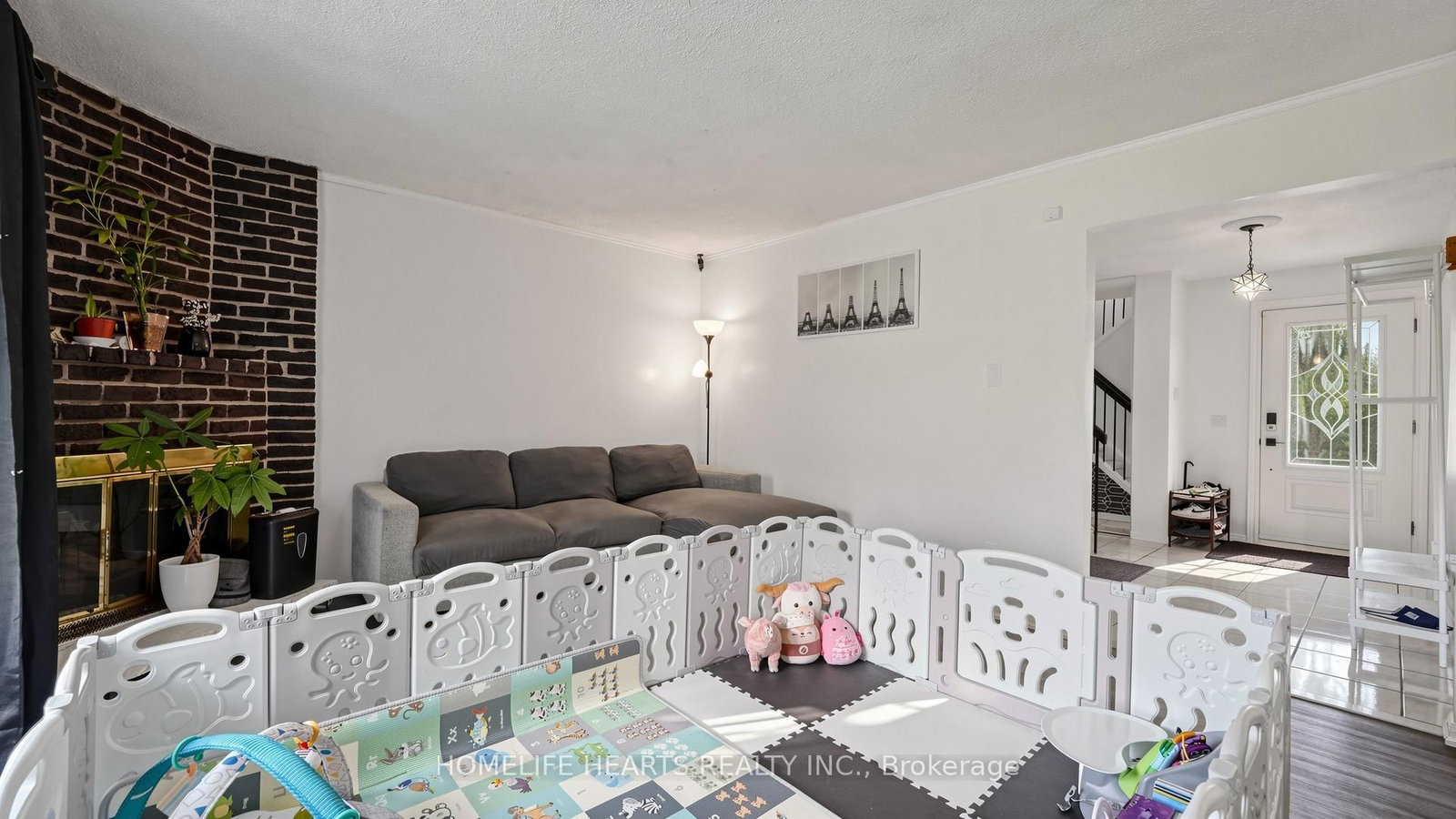 242 Braymore Boulevard • Toronto, ON photo 18