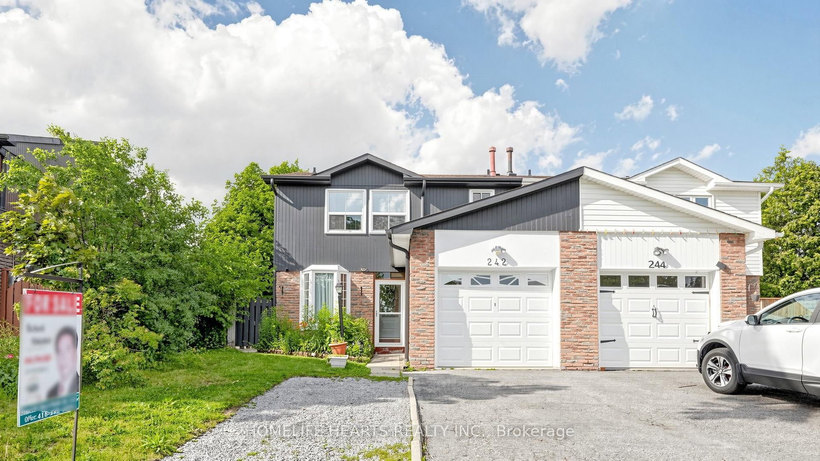 242 Braymore Boulevard • Toronto, ON photo 6