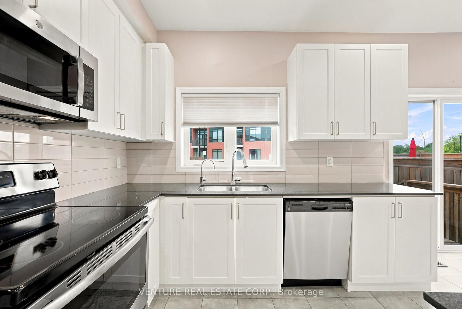 20 Prospect Way • Whitby, ON photo 13