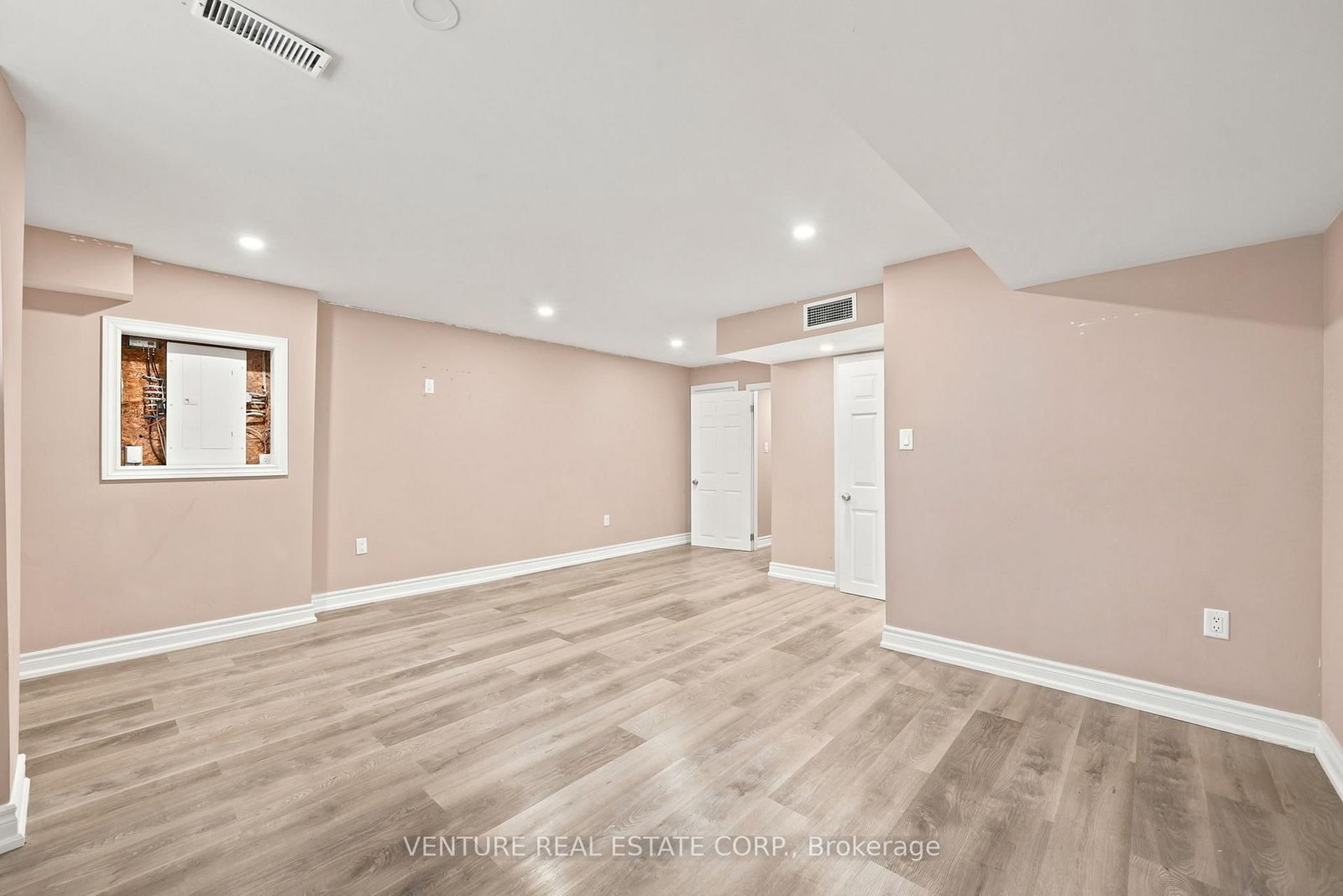 20 Prospect Way • Whitby, ON photo 31