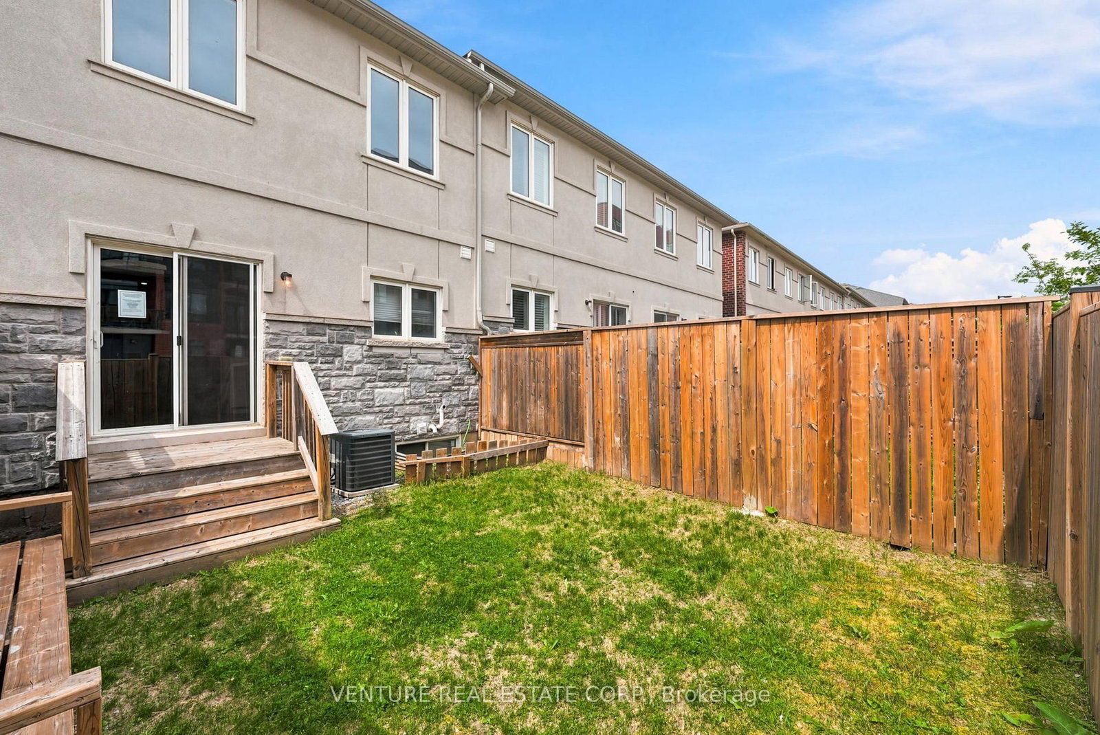 20 Prospect Way • Whitby, ON photo 38