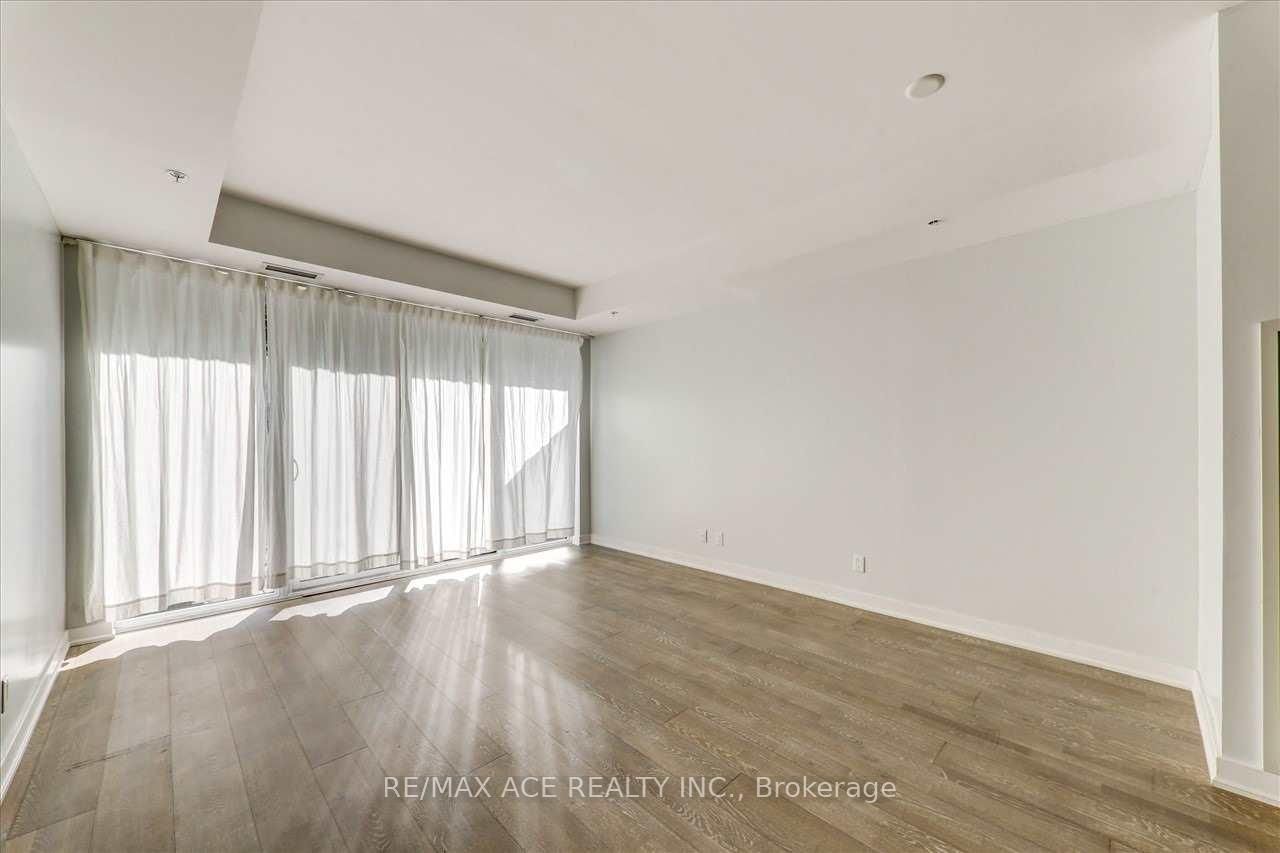 1960 Queen Street • #206 • Toronto, ON photo 17
