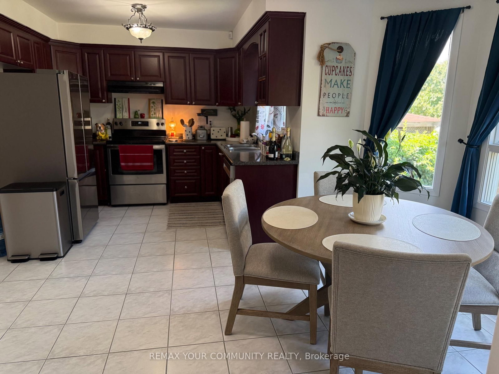 30 Chapman Drive • Ajax, ON photo 8
