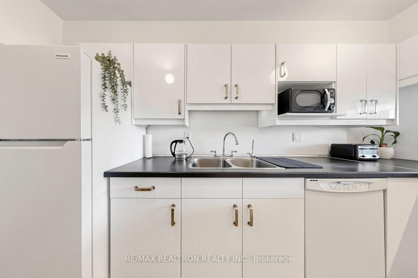 2365 Kennedy Road • #505 • Toronto, ON photo 16