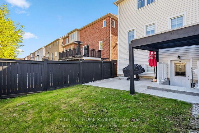 21 Rainbow Cres Rainbow Crescent