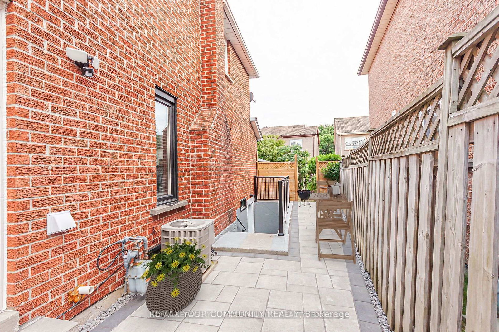 Bsmt-33 Durness Avenue, Toronto, ON, photo 3