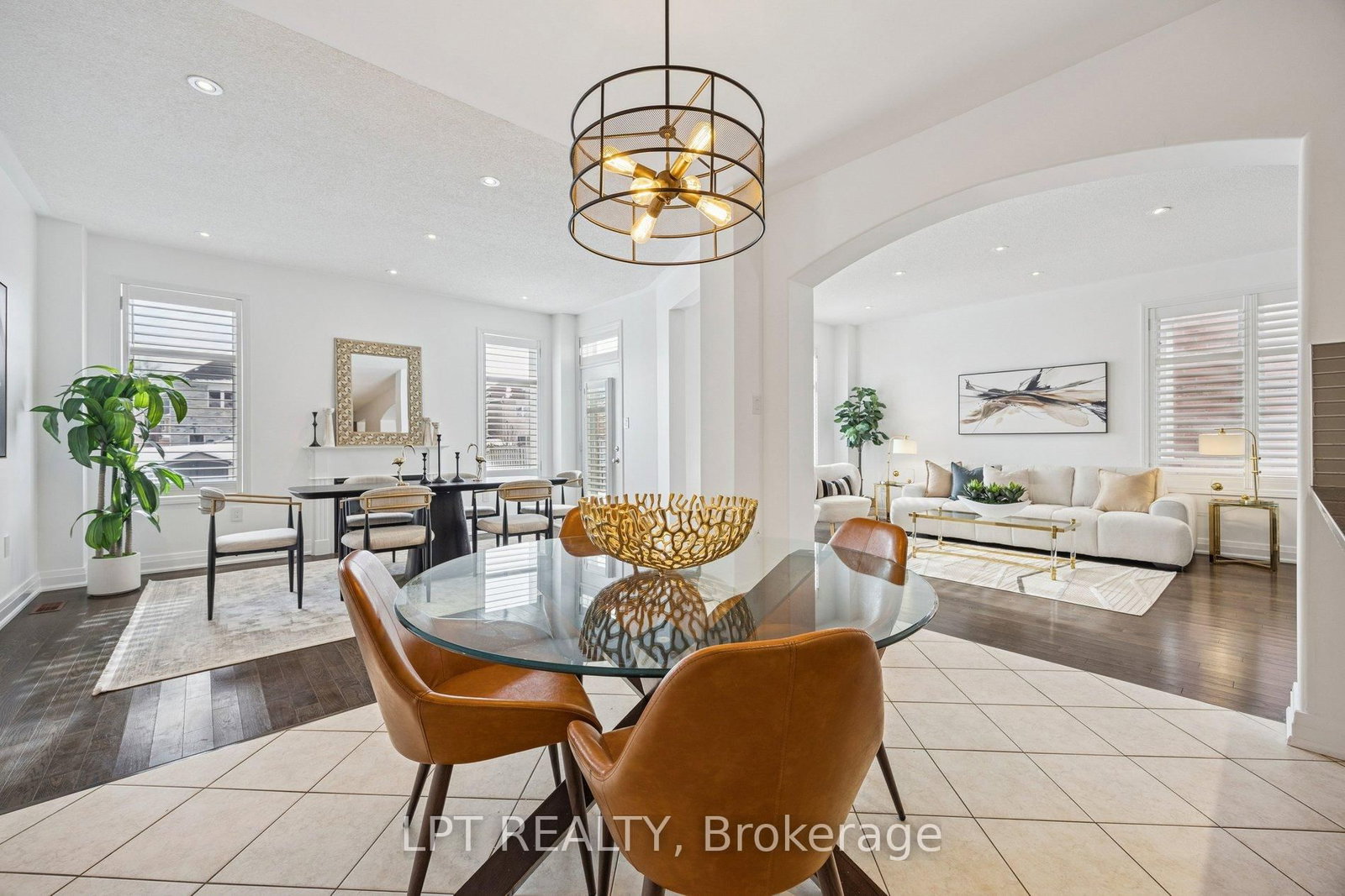 61 Minerva Avenue • Toronto, ON photo 9