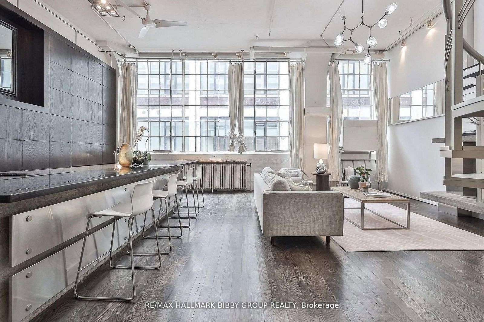 245 Carlaw Avenue • #315 • Toronto, ON photo 9