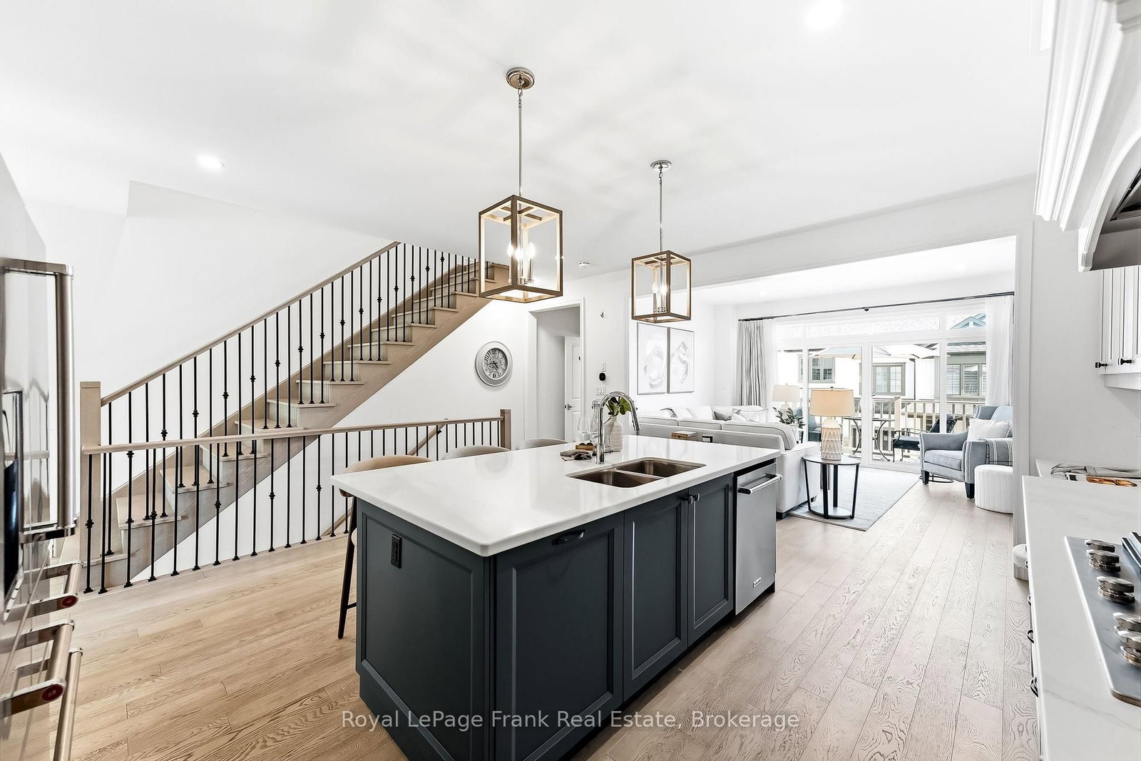 27 Shand Lane • Scugog, ON photo 11