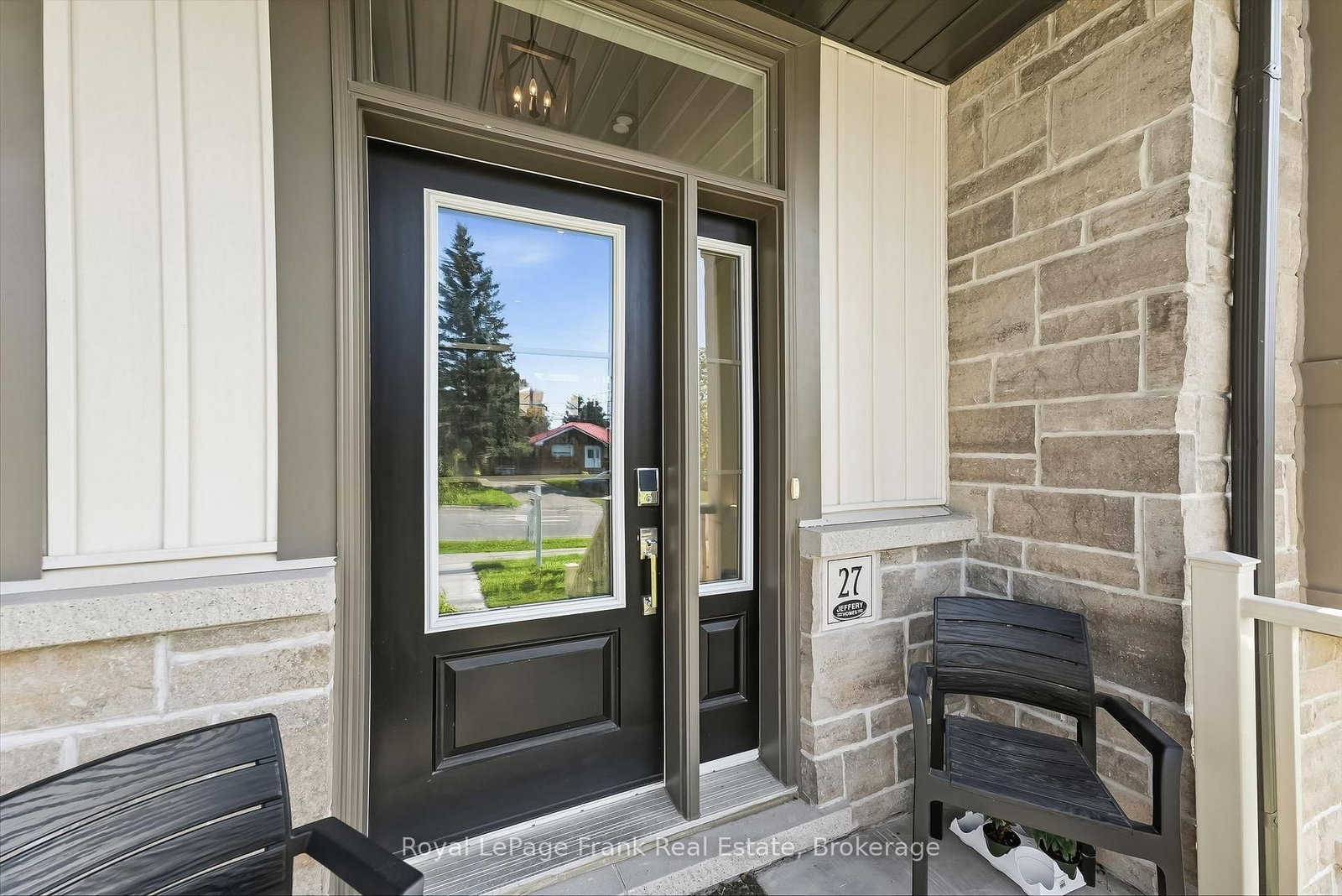 27 Shand Lane • Scugog, ON photo 4