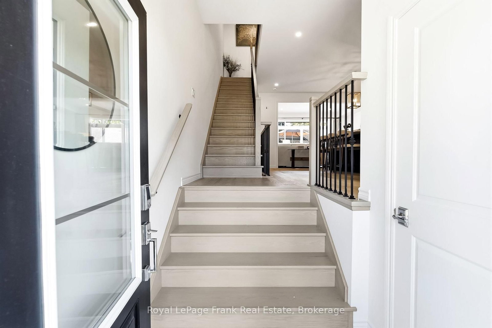 27 Shand Lane • Scugog, ON photo 5