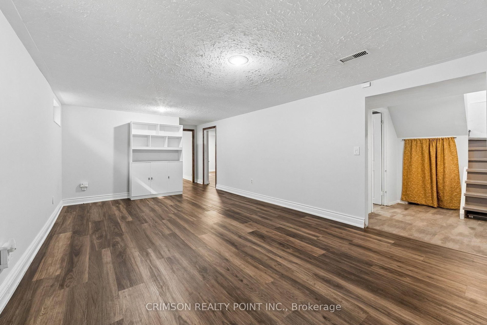 503 E Athol Street • Oshawa, ON photo 37