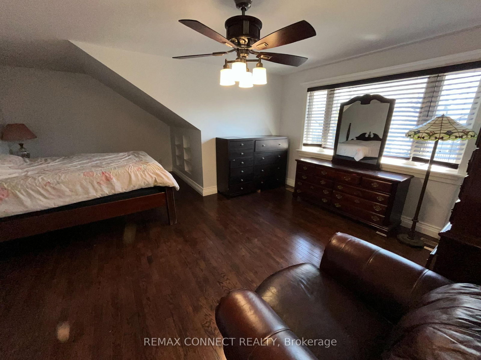 12 Brock Street • Ajax, ON photo 21