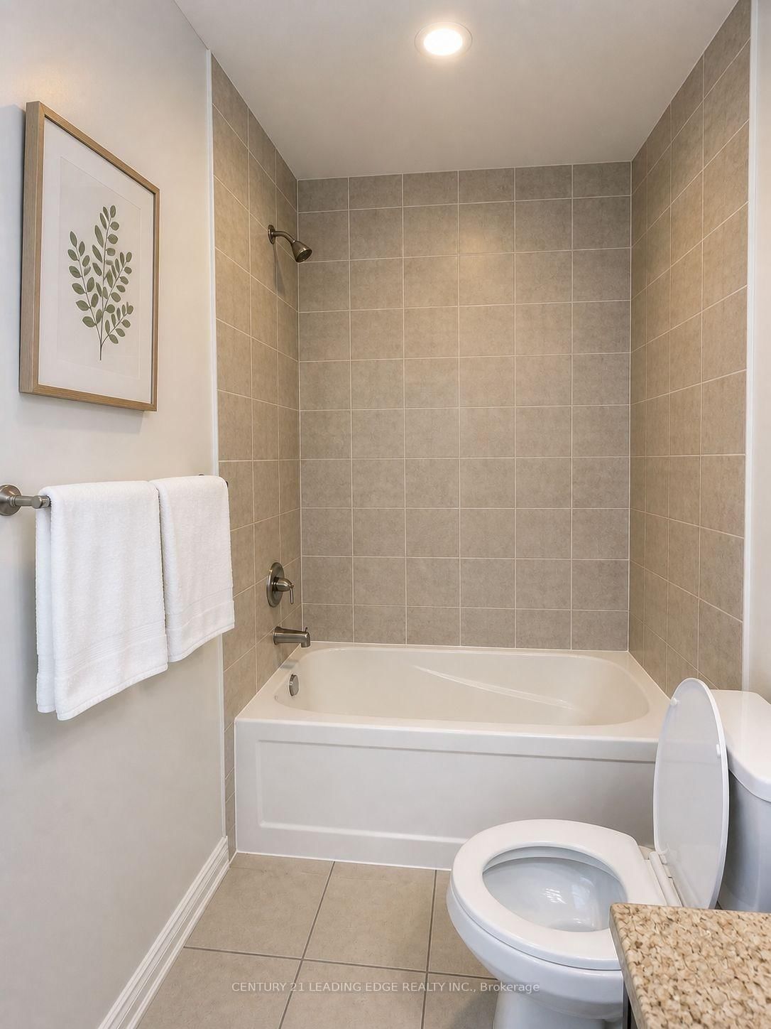 5 Fusilier Drive • Toronto, ON photo 12