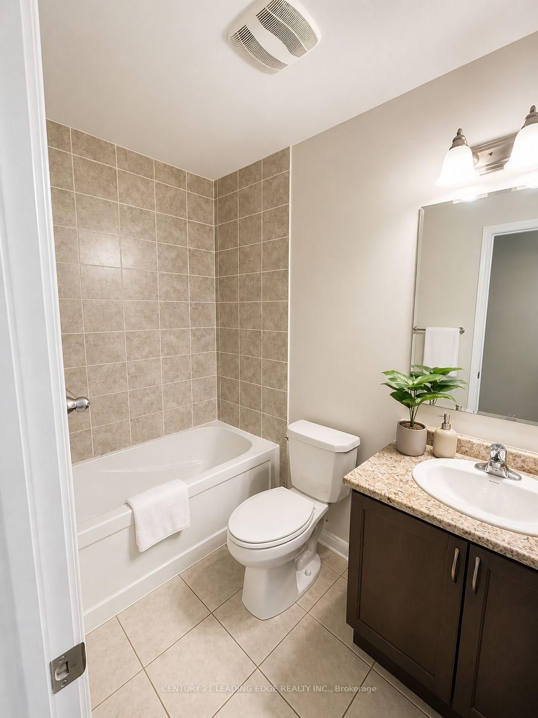5 Fusilier Drive • Toronto, ON photo 13