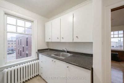 Unit 43 — 4 Kingston Road — photo 6