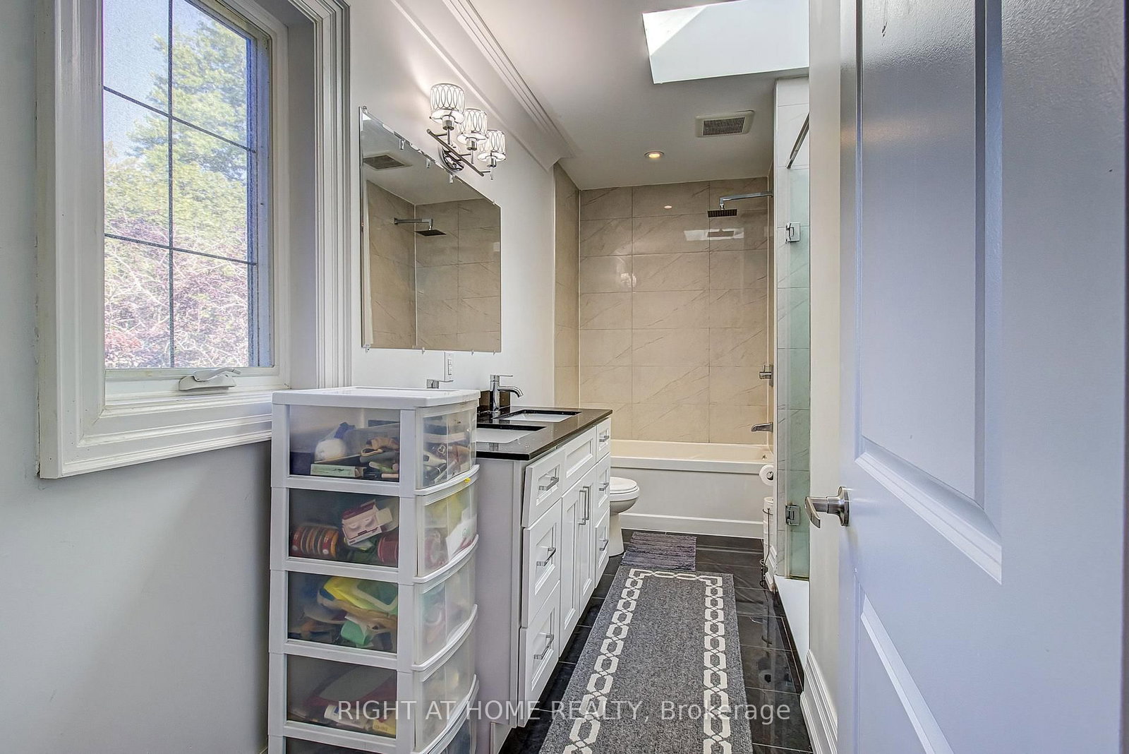 67 Scarborough Heights Boulevard • Toronto, ON photo 29