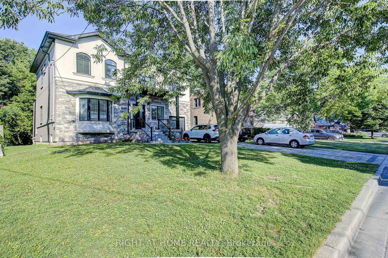 67 Scarborough Heights Boulevard