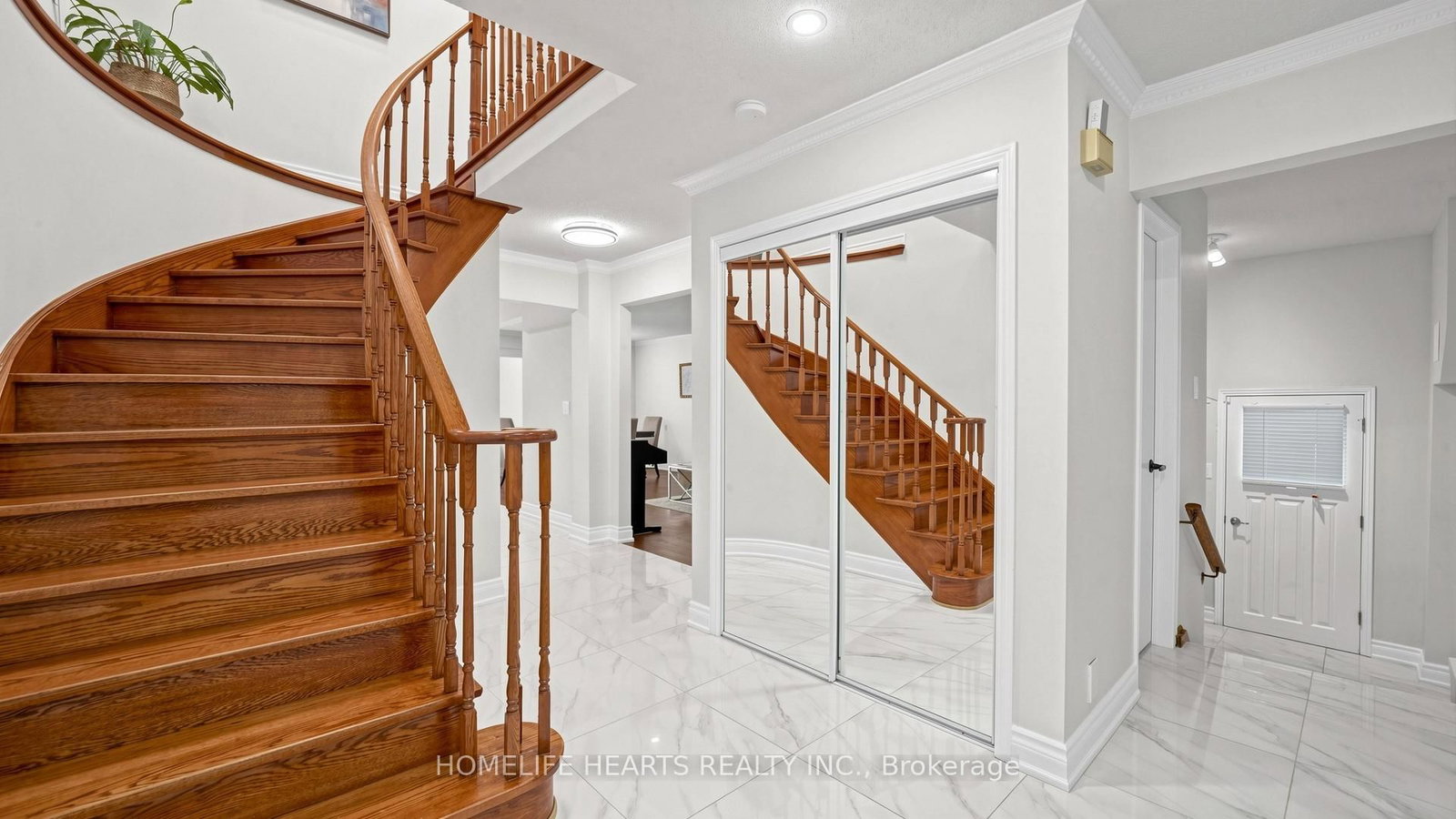 30 Shepton Way • Toronto, ON photo 24