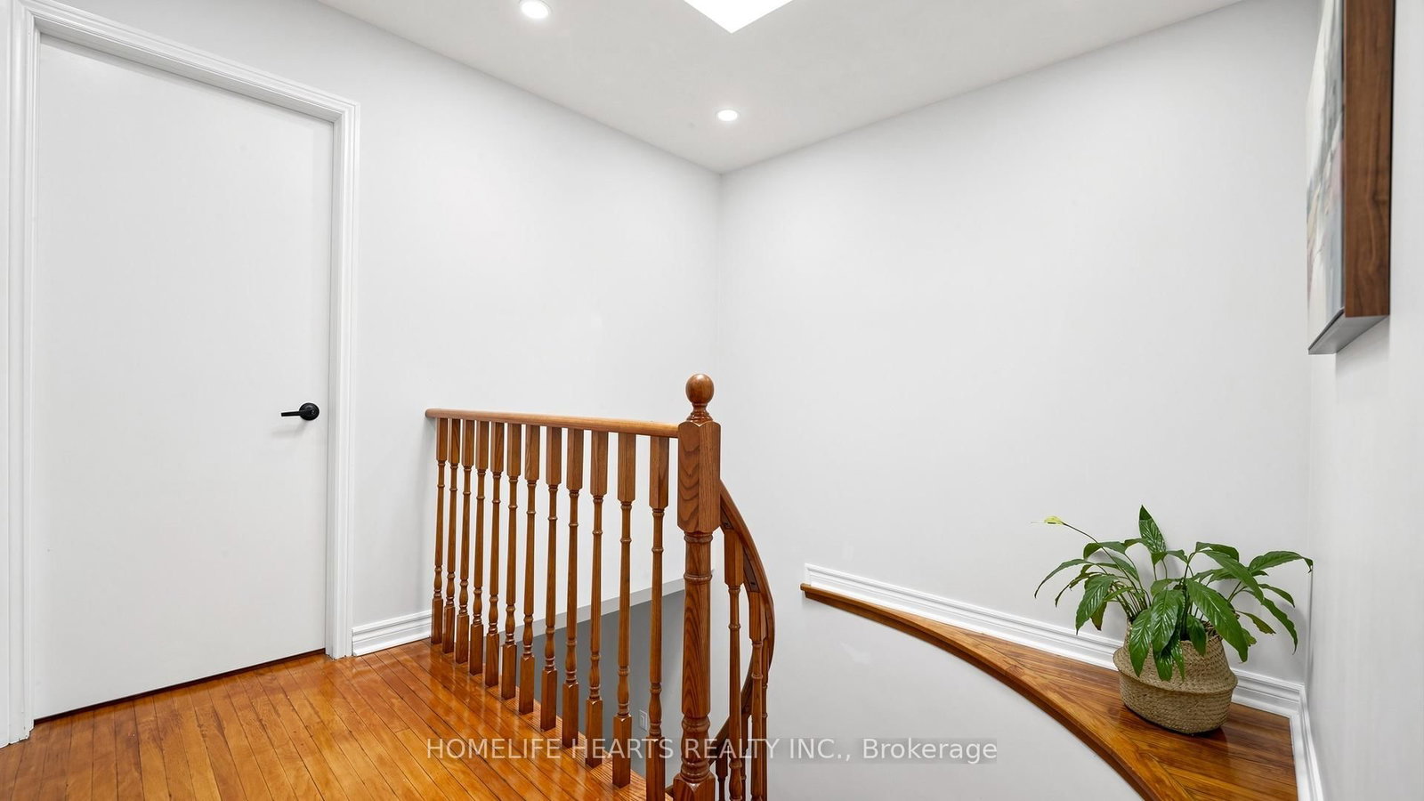 30 Shepton Way • Toronto, ON photo 40