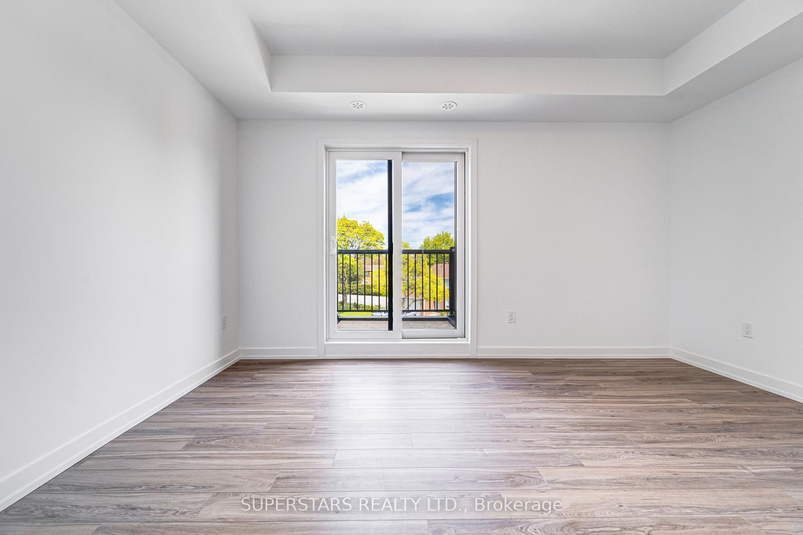 31 Calamint Lane • Toronto, ON photo 17