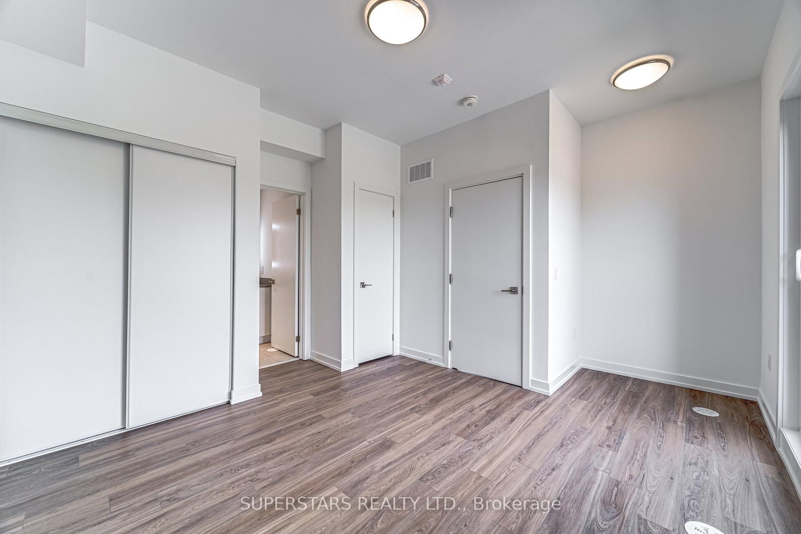 31 Calamint Lane • Toronto, ON photo 25