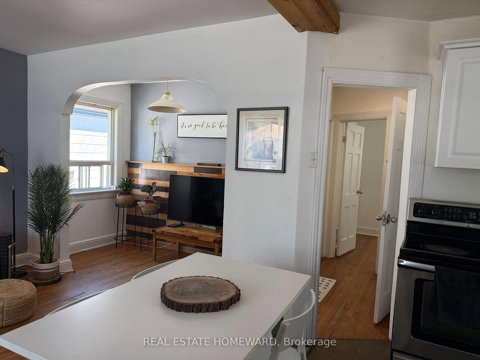 59 Manderley Drive • Toronto, ON photo 4