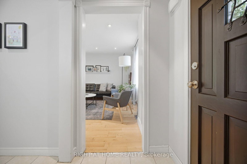 18 Vanbrugh Avenue