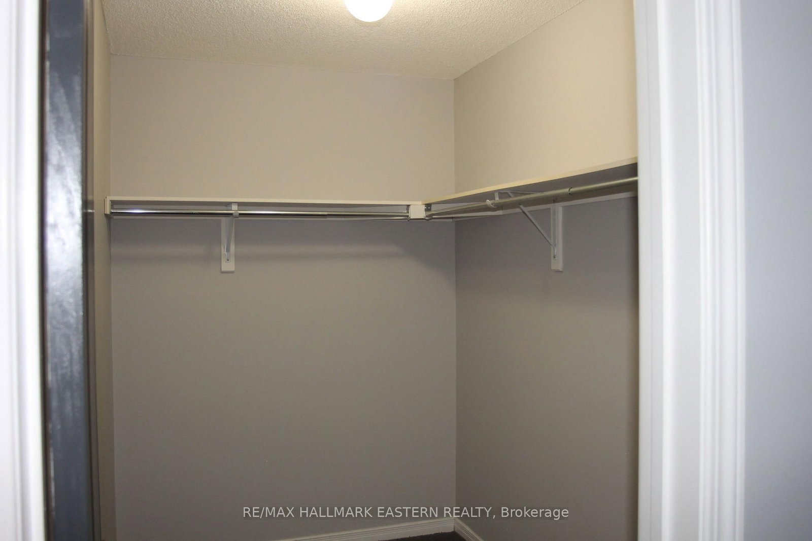 1 Milligan Street • Clarington, ON photo 23