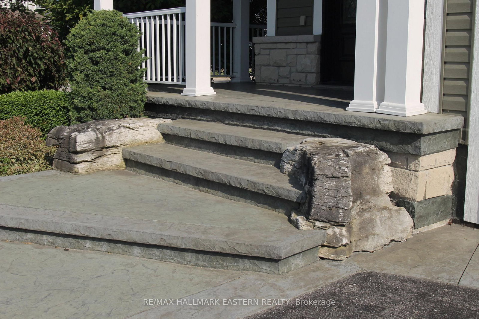 1 Milligan Street • Clarington, ON photo 4