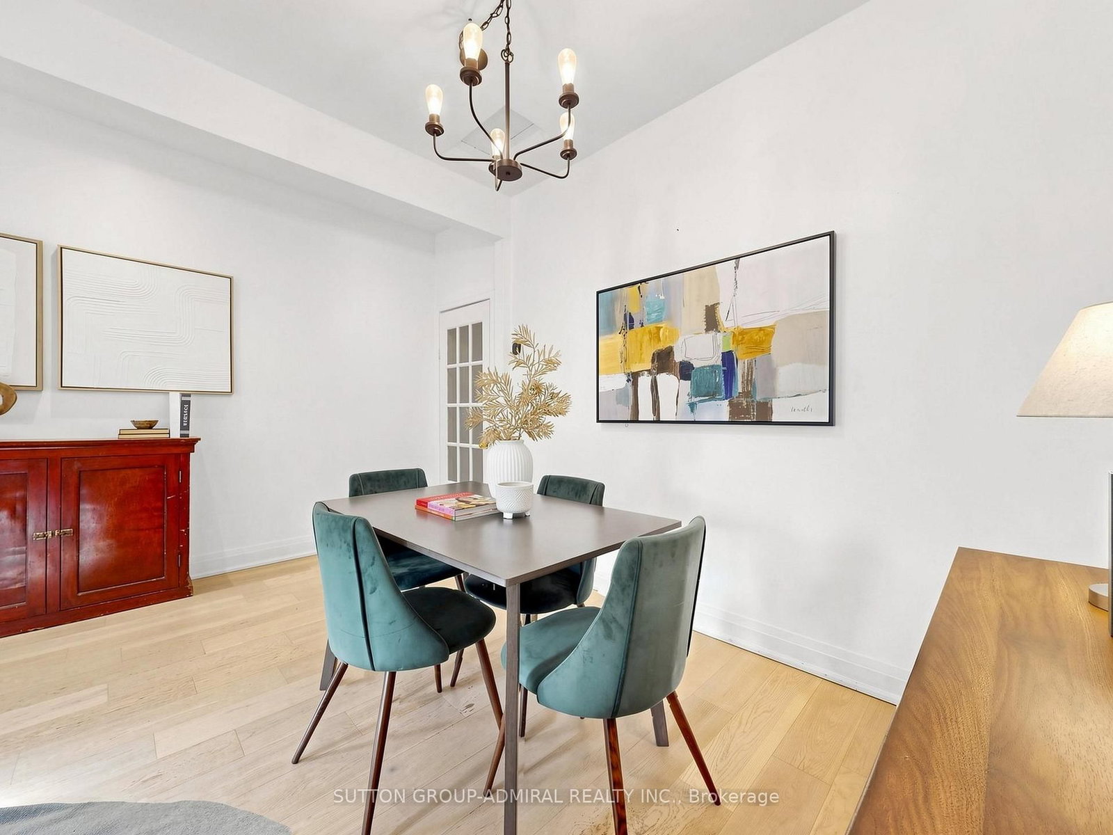 275 Victoria Park Avenue • Toronto, ON photo 10