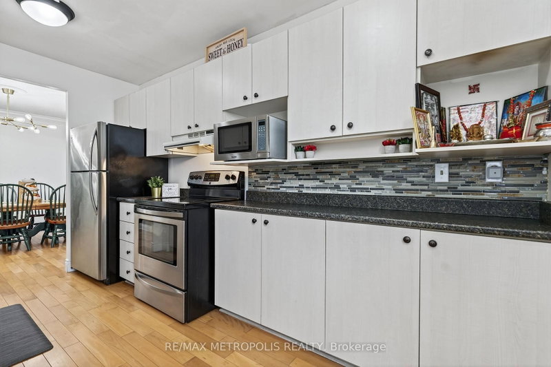 44 Falby Ajax,ON L1S 3L1 — Photo 10