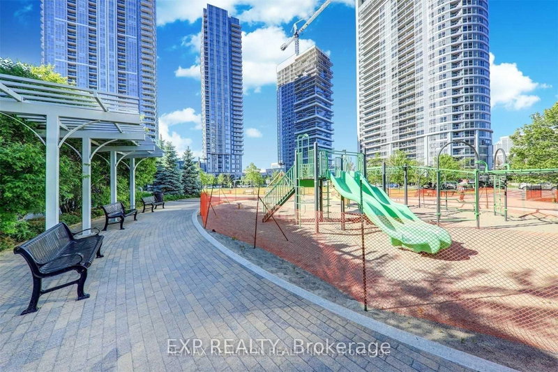 1107 - 255 Village Green Square