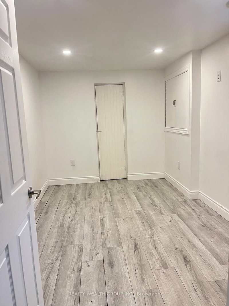 Bsmt - 22 Crosland Drive