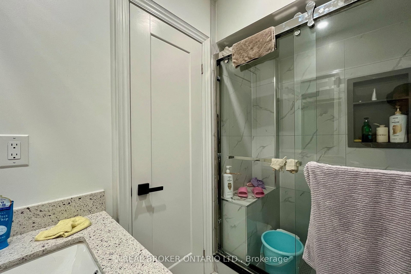 BSMT 1 & 2-48 Bellefontaine Street, Toronto, ON, photo 5