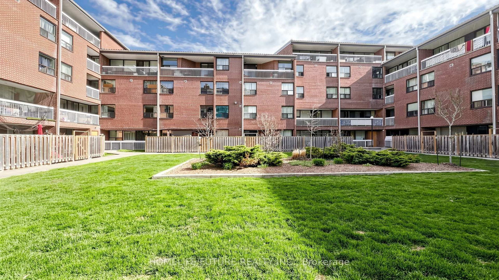 4060 E Lawrence Avenue • #204 • Toronto, ON photo 50