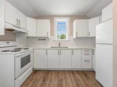 Unit Upper — 107 Kent Street — photo 3
