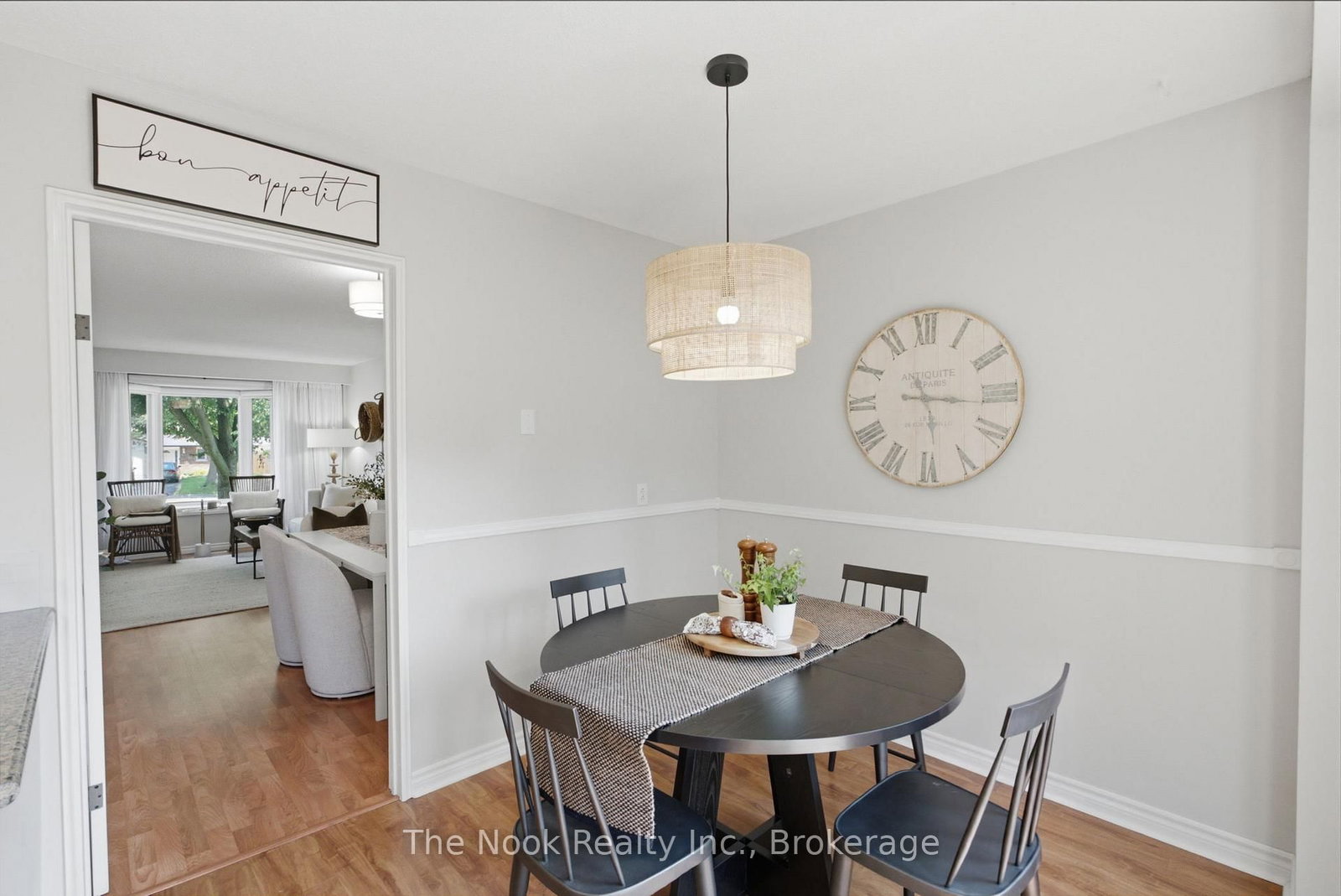693 Nairn Court • Oshawa, ON photo 14