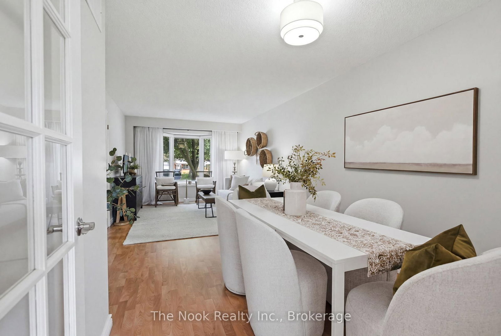 693 Nairn Court • Oshawa, ON photo 8