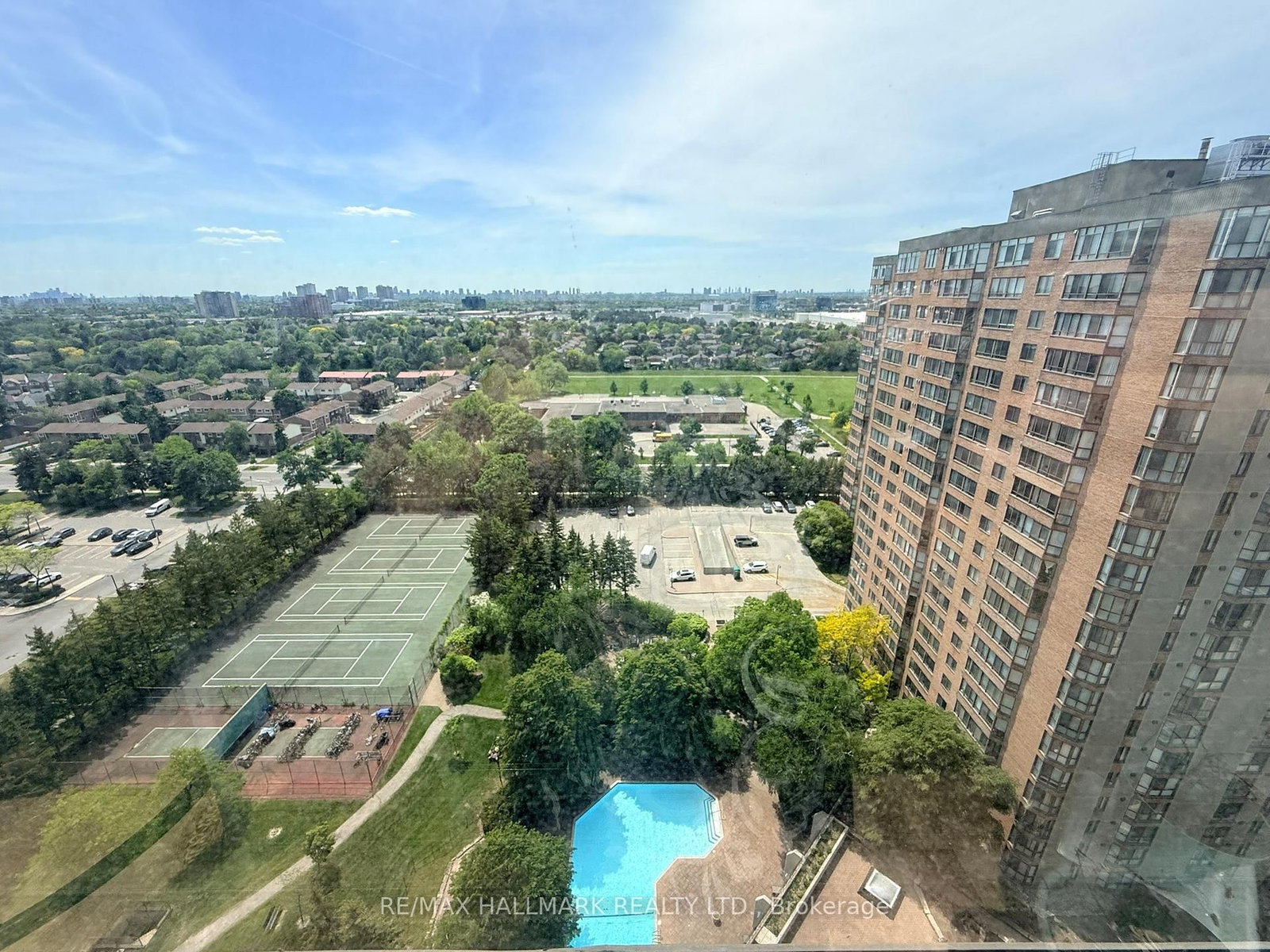 75 Bamburgh Circle • #2028 • Toronto, ON photo 16