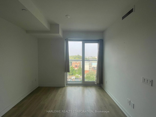 731 - 150 Logan Avenue