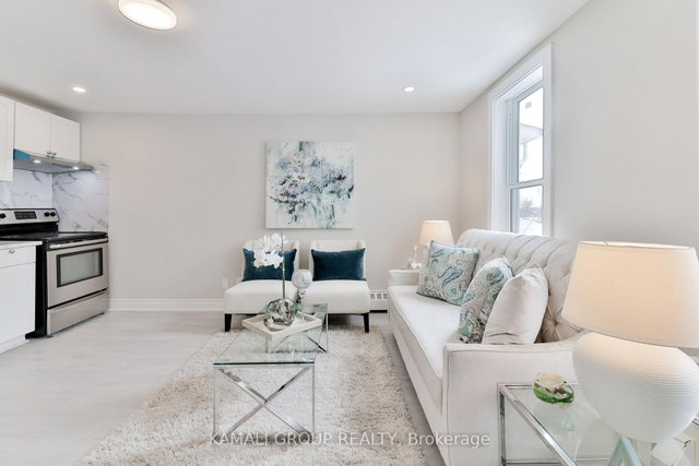 UNIT 1 - 81 McMillan Drive