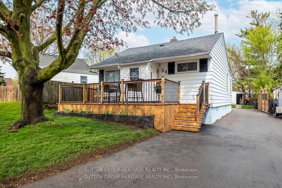 34 Maple Street • Ajax, ON photo 1