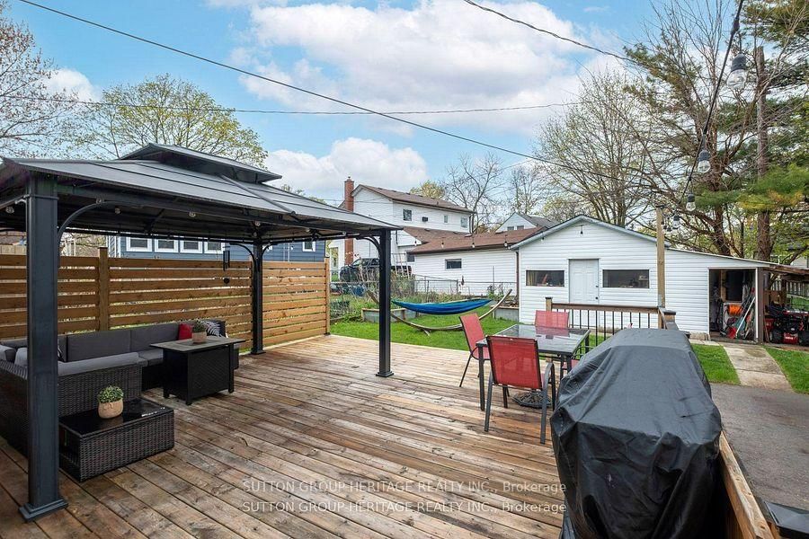 34 Maple Street • Ajax, ON photo 22